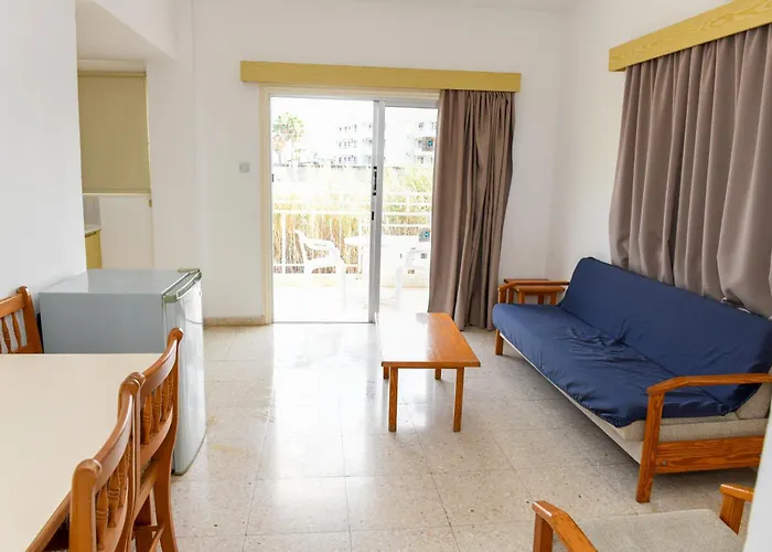 Sweet Memories Standard Apts 2*