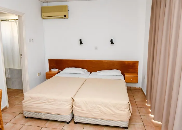 Sweet Memories Standard Apts Hotel 2*